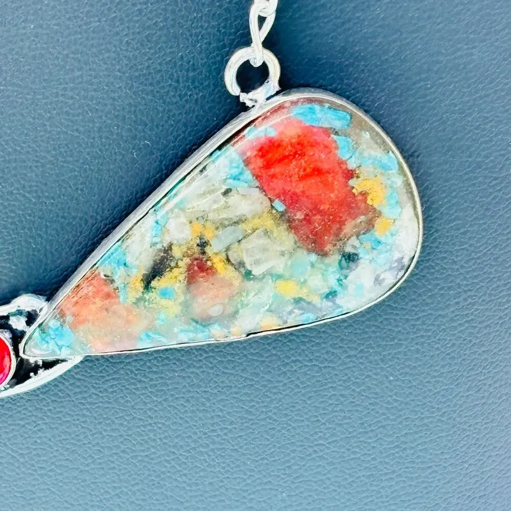 925 Sterling Oyster Turquoise & Garnet Necklace